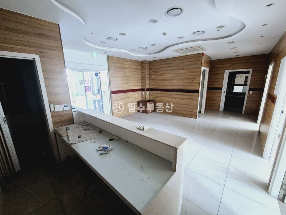 경남 진주시 하대동 진주 하대동 메인 병원라인 2층 45평대상가 월세 매물번호 10569 사진 3