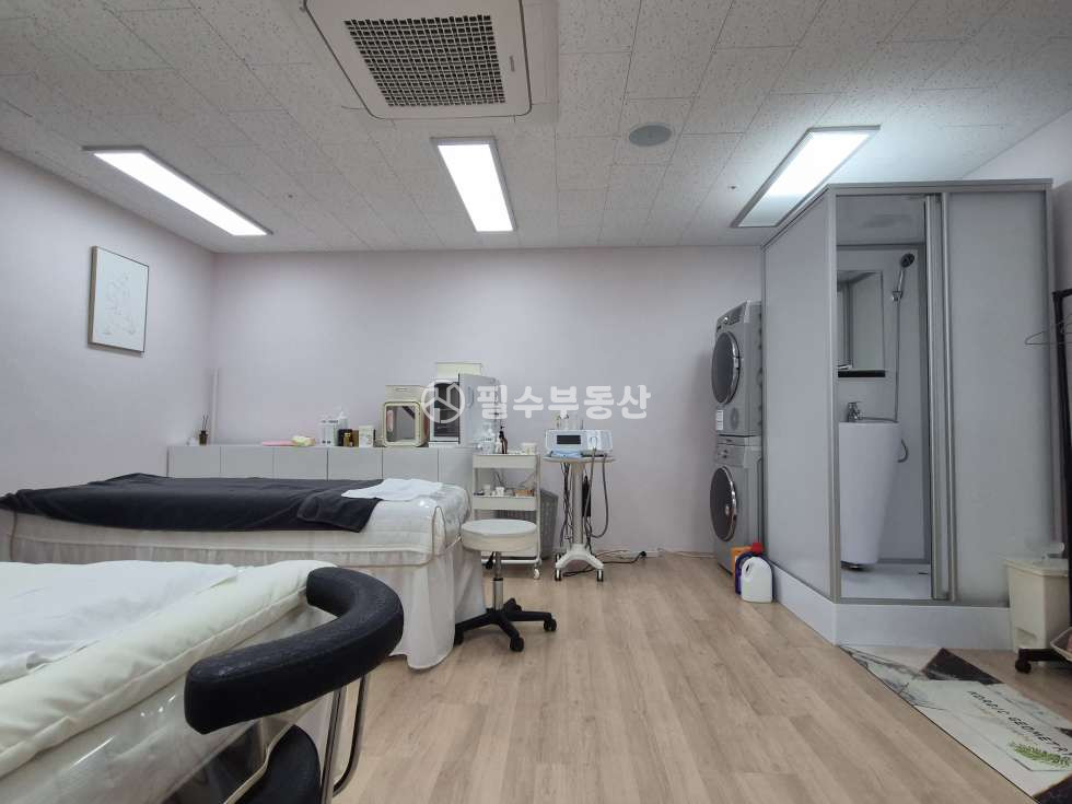 경남 진주시 충무공동 진주혁신도시상가양도양수 진주시 충무공동 뷰티삽이 무권리에 나왔어요 월세 매물번호 10595 사진 9
