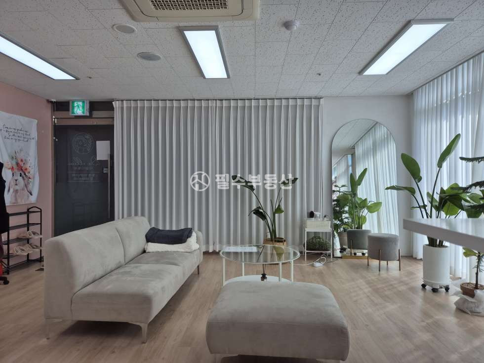 경남 진주시 충무공동 진주혁신도시상가양도양수 진주시 충무공동 뷰티삽이 무권리에 나왔어요 월세 매물번호 10595 사진 16