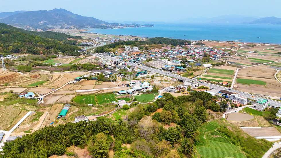 경남 남해군 남해읍 심천리 남해읍 소재지에 위치한 카페 식당 하기에 너무 좋은 땅! 남해토지매매 남해읍심천리토지매매 매매 매물번호 10678 사진 2