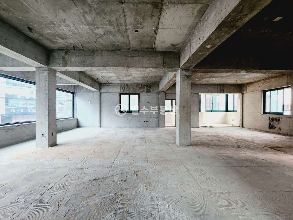 경남 진주시 평거동 진주 평거동 10호광장 인근 2층 상가 임대 월세 매물번호 10109 사진 1