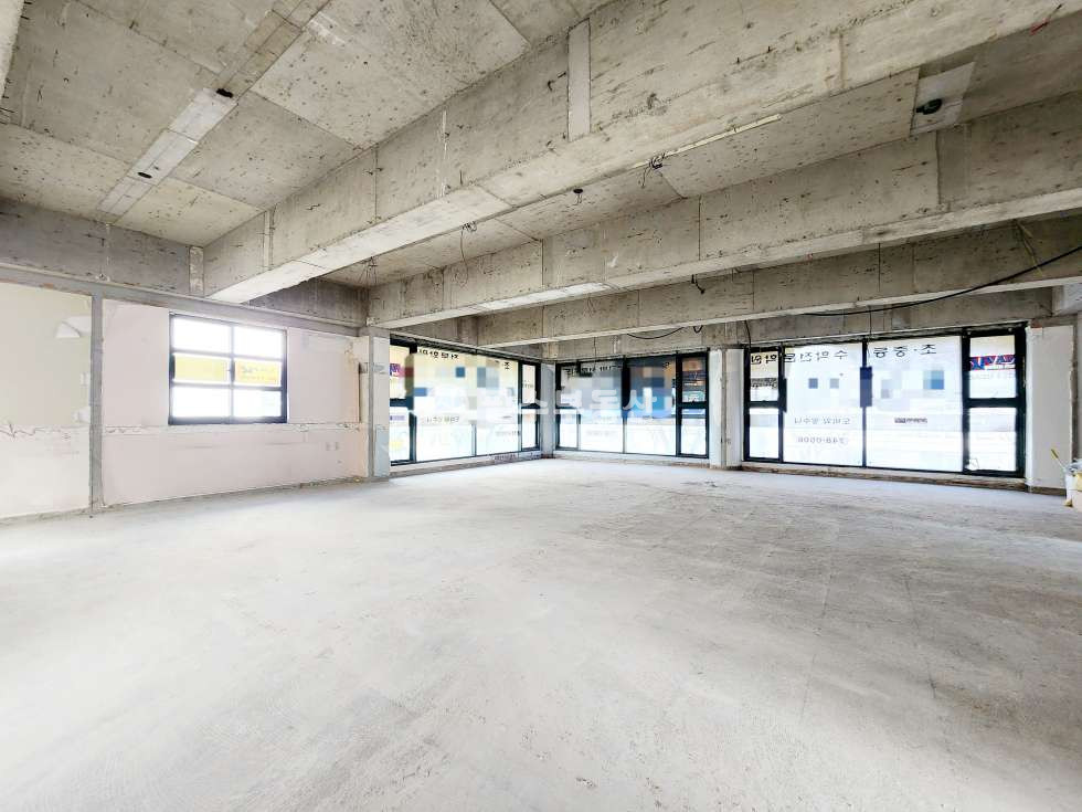 경남 진주시 평거동 진주 평거동 신진초등학교 앞 2층 상가 임대 월세 매물번호 10116 사진 1