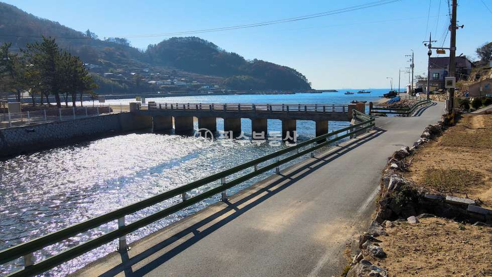 경남 남해군 상주면 양아리 경남 남해 상주면 양아리 두모마을에 위치한 하천과 바다는 위치의 토지 매매 매매 매물번호 10267 사진 25
