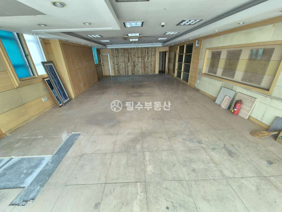 경남 진주시 상평동 진주 삼현여고 인근 1층 35평대 상가 월세 매물번호 10490 사진 11
